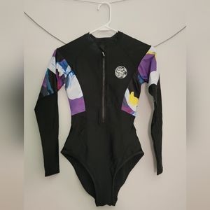 Axesea One Piece Womens Swimsuit Size 4